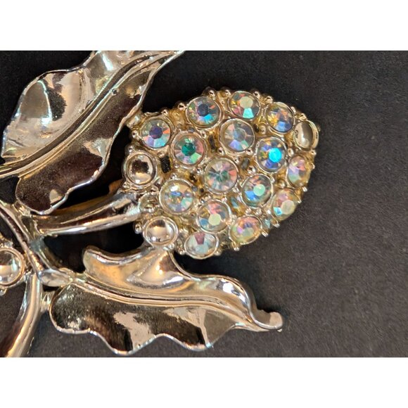 Vintage Silver-Tone Leaf & Pinecone AB Rhinestone Brooch Pin - Picture 2 of 4
